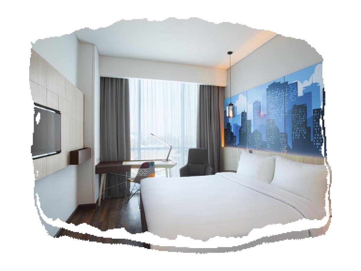 The Southern Hotel Surabaya Formerly Ibis Styles Surabaya Jemursari Esterno foto